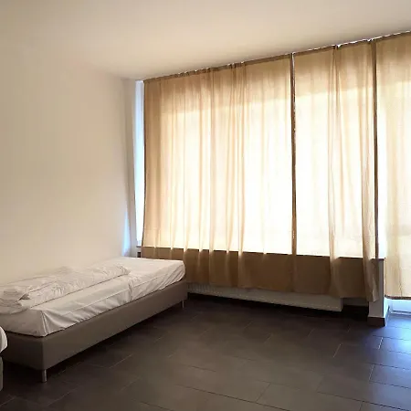 Gerresheimer Republic شقة