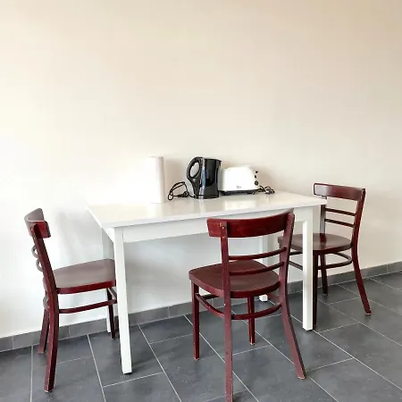 Gerresheimer Republic شقة